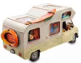 Авторская статуэтка "Автомобиль: Кемпинг", полистоун