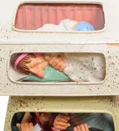 Авторская статуэтка "Автомобиль: Кемпинг", полистоун