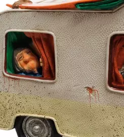 Авторская статуэтка "Автомобиль: Кемпинг", полистоун