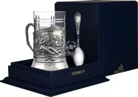 Подстаканник из серебра "Охотники на привале" с чернением