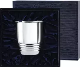 Серебряный стакан "Рифленый 200" на 1 персону