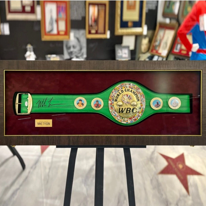 Replica of the world champion belt autographed by boxer Mike Tyson