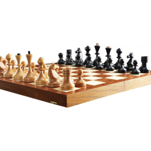 Chess made of oak and maple "Retro 60s"