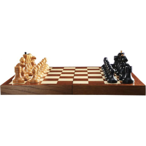 Chess made of oak and maple "Retro 60s"