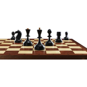 Chess made of oak and maple "Retro 60s"
