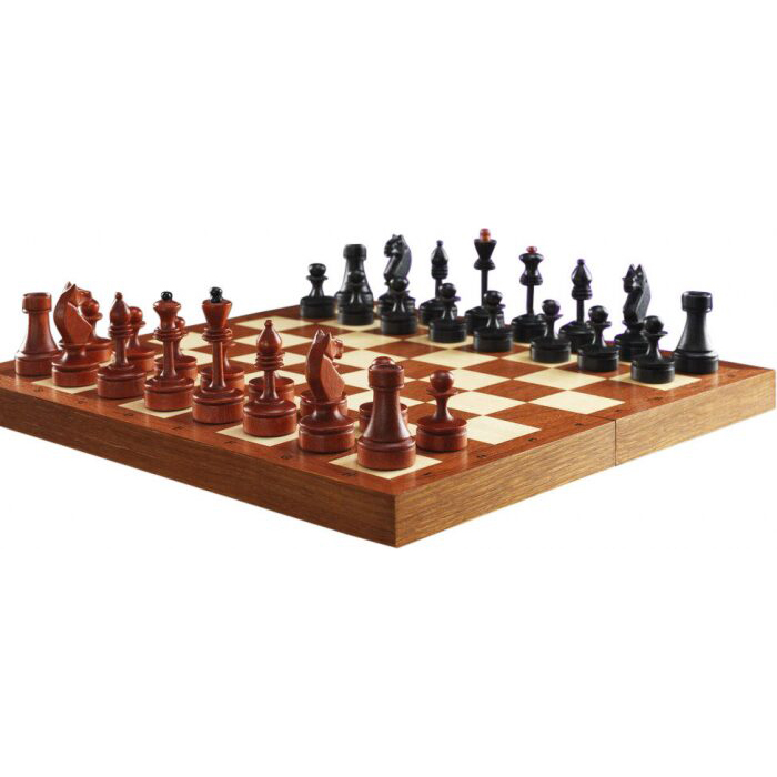 Chess made of oak and maple "Prague motifs"