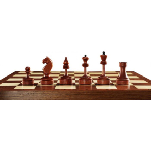 Chess made of oak and maple "Prague motifs"