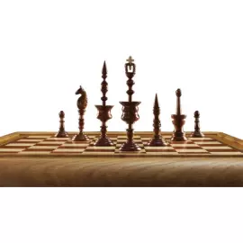 Chess made of oak "Selenus"