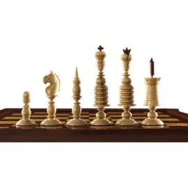 Mahogany and maple chess "Barleycorn Suite"