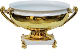 Place the bowl in the center of the table