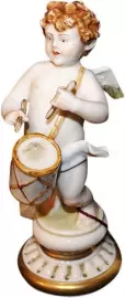 Статуэтка "Ангел с барабаном"