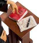 Авторская статуэтка "The Lady Lawyer"