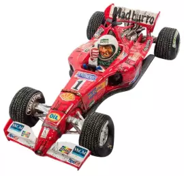 Авторская статуэтка "The Champion"