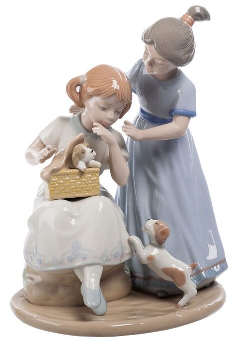 Ceramic figurine "Girls with a dog"