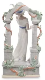 Ceramic statuette "Lady"