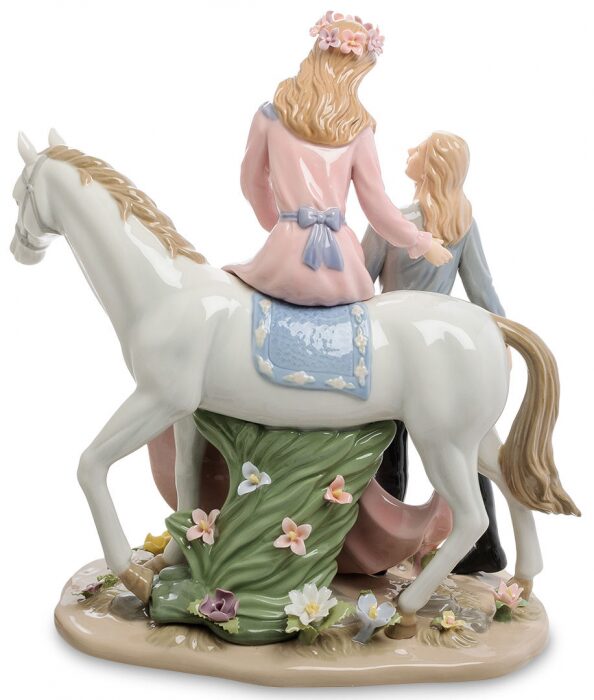 Ceramic statuette "Lovers"