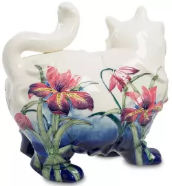 Фарфоровая фигурка "Кошка"