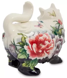 Фарфоровая статуэтка "Кошка"