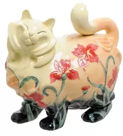 Фарфоровая статуэтка "Кошка"