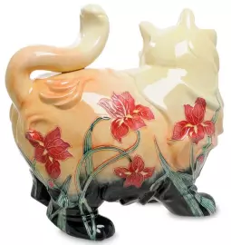 Фарфоровая статуэтка "Кошка"