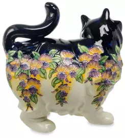 Фарфоровая статуэтка "Кошка"