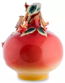 Фарфоровая ваза "Цветы Дурмана"