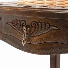 Шахматный стол резной "Вензельный"