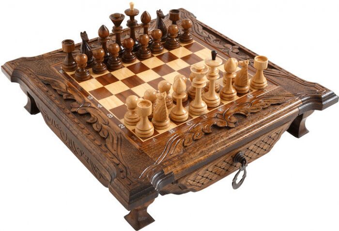 Chess carved in the "Ornament" casket is medium, with drawers