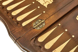 Carved chess, backgammon and checkers made of beech "Mountain peaks" small, with a handle