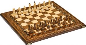 Игровой набор резной "Миттельшпиль-1" (шахматы, нарды и шашки)