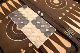 Резные нарды из бука "Пустынный скорпион"