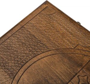 Backgammon carved "Hockey Player"