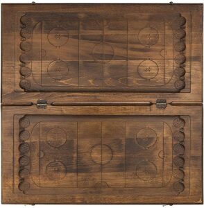 Backgammon carved "Hockey Player"