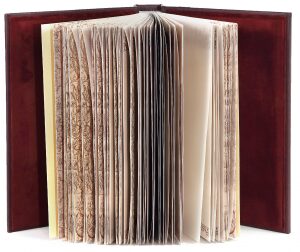 Родословная книга из натуральной кожи