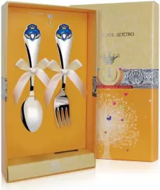 Набор детских серебряных столовых приборов КД "Принц": вилка и ложка с позолотой и с эмалью, на 1 персону