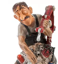Статуэтка "Автомеханик"