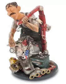 Статуэтка "Автомеханик"