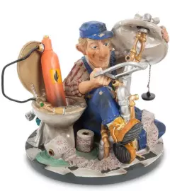 Статуэтка "Сантехник"