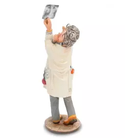 Статуэтка "Доктор"