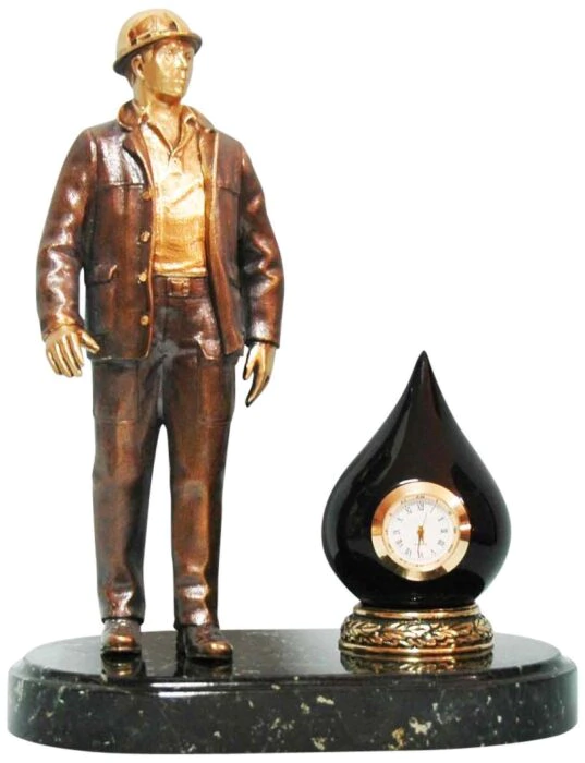 Bronze statuette clock "Worker of the oil industry"