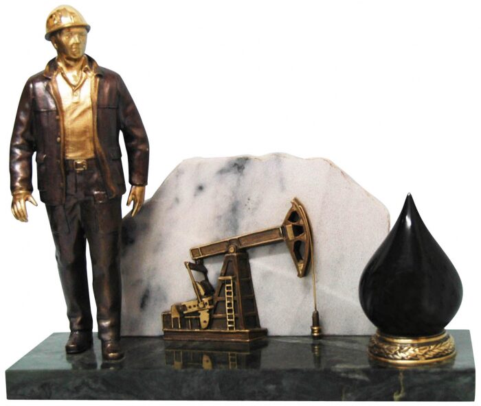Bronze souvenir "Oil industry Worker 3"