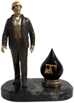 Bronze statuette "Worker of the oil industry"