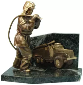 Сувенир из бронзы "Огнеборец" (пожарный)