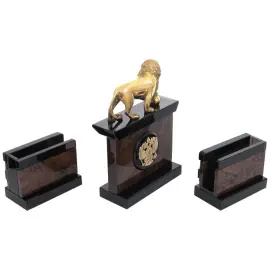 Серебряная десертная ложка "Фаворит" Серебряная десертная ложка "Фаворит"