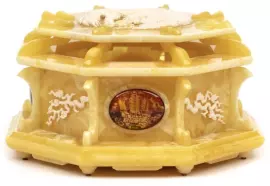 Шкатулка из янтаря "Дракон"