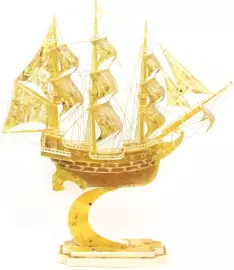 Сувенир из янтаря "Галеон" большой