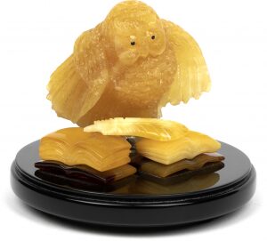 Amber statuette "Owl with books"