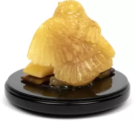 Статуэтка из янтаря "Сова с книжками"