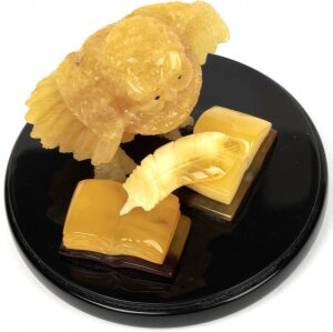 Amber statuette "Owl with books"