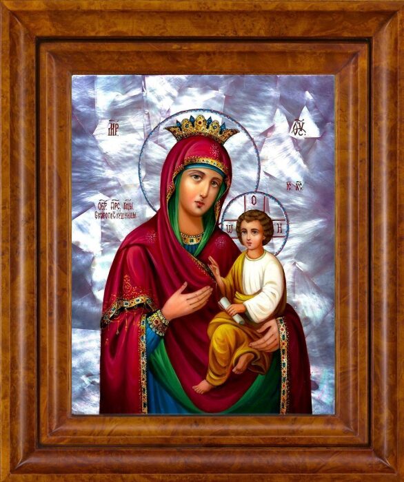 The icon of the "Skoroposlushnitsa" with mother of pearl